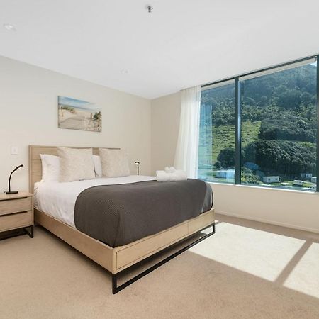 Oceanside Haven Resort With Luxury Sea Views Mount Maunganui Exteriör bild