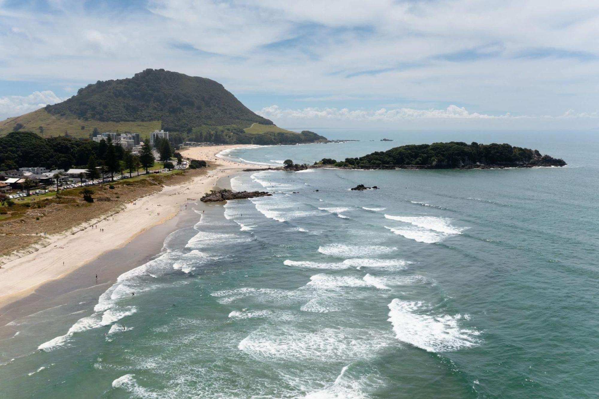 Oceanside Haven Resort With Luxury Sea Views Mount Maunganui Exteriör bild